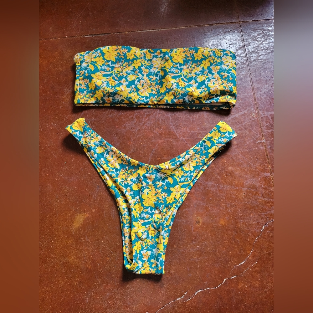 Zaful bathing suit set size medium